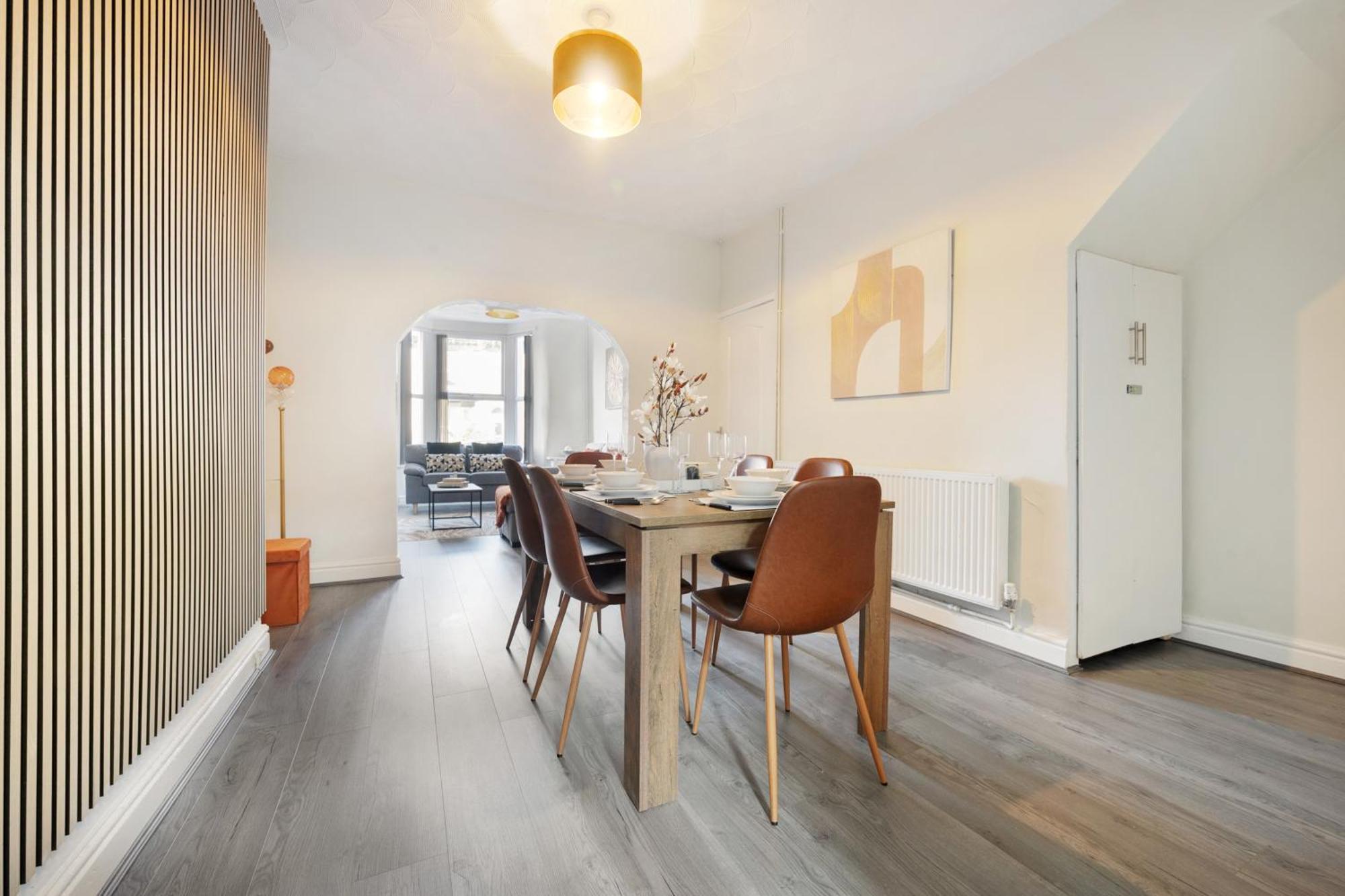 Apartment Miranda House - Air Host & - Sleeps 7 *