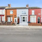 Miranda House - Air Host & Stay - Sleeps 7